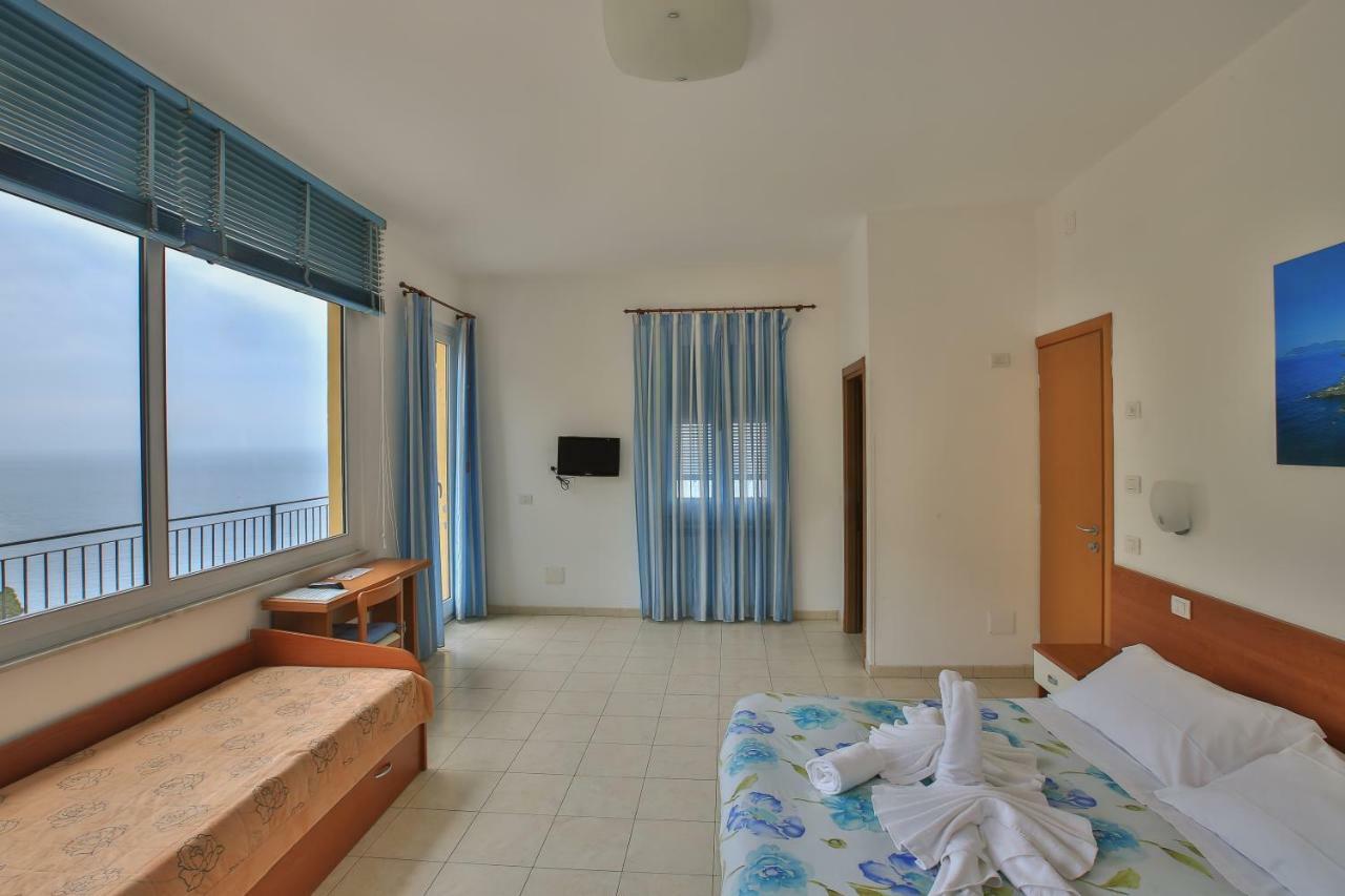 La Baia Di Rio Hotel Riomaggiore Ngoại thất bức ảnh